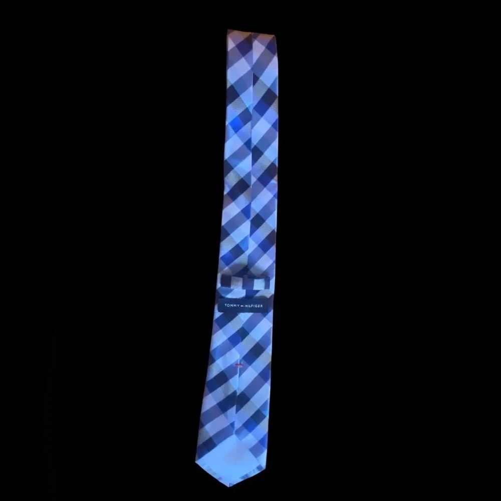 Tommy Hilfiger Men's Blue Buffalo Tartan Neck-Tie.